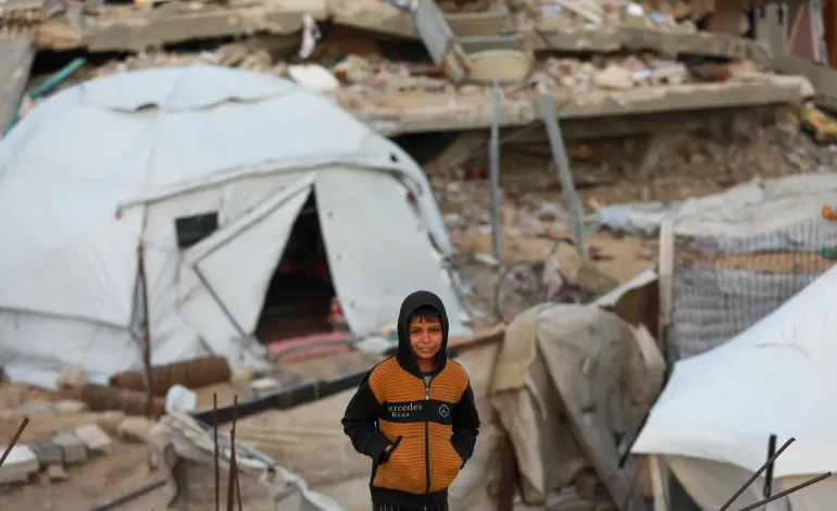 গাজার জন্য আন্তর্জাতিক সাহায্যের প্রতিশ্রুতির পরেও সাধারণ মানুষের মনে দুশ্চিন্তা: আদৌ কি বদলাবে তাদের জীবন?