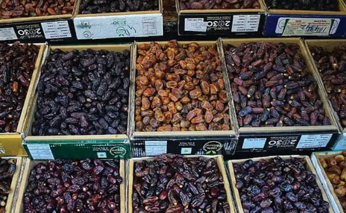 কলকাতার বাজারে ইসরায়েলি খেজুর বয়কট: ফেরত গেল শত শত কার্টন