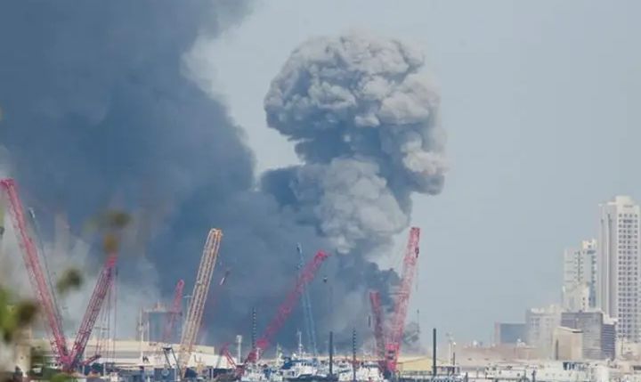 ধ্বংসের মুখে মধ্যপ্রাচ্য? দুই শীর্ষ নেতার মৃত্যুতে মার্কিন ঘাঁটিতে ইরানের ভয়াবহ হামলা...