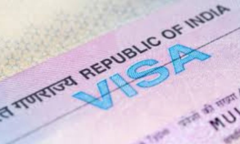 শীঘ্রই খুলছে ভারতীয় ভিসা: স্বস্তির অপেক্ষায় হাজারো মানুষ