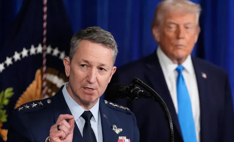 মধ্যপ্রাচ্যে সংঘাতের ছায়া: ইরানের সম্ভাব্য হামলা নিয়ে ট্রাম্প-সেনাপ্রধানের ভিন্নমত, বিশ্বজুড়ে বাড়ছে অস্থিরতা