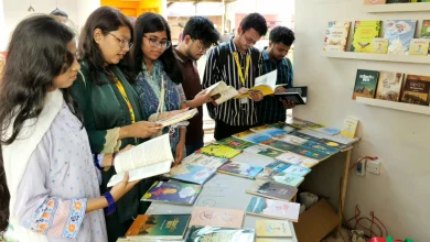 বইমেলায় জনশূন্য স্টল: বড় লোকসানের মুখে সব শেষ প্রকাশকদের...