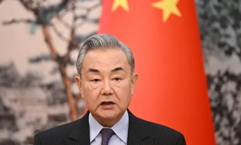 ইরান নিয়ে চীনের কঠোর বার্তা: চলবে না সরকার বদলের চেষ্টা!