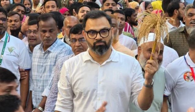 ঢাকা-১৬ নির্বাচনে ভোটবিতর্ক, হাইকোর্টে আমিনুল হকের আবেদন