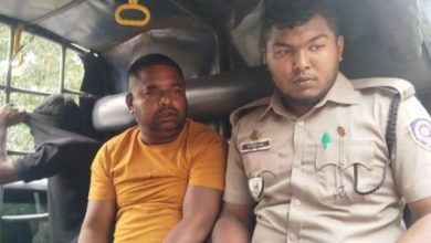 বিএনপি নেতা গ্রেপ্তার: বাড়িতেই মিলল ইয়াবার ব্যাবসা, ক্রেতা সেজে গিয়েছিলেন ডিএনসি কর্মকর্তা