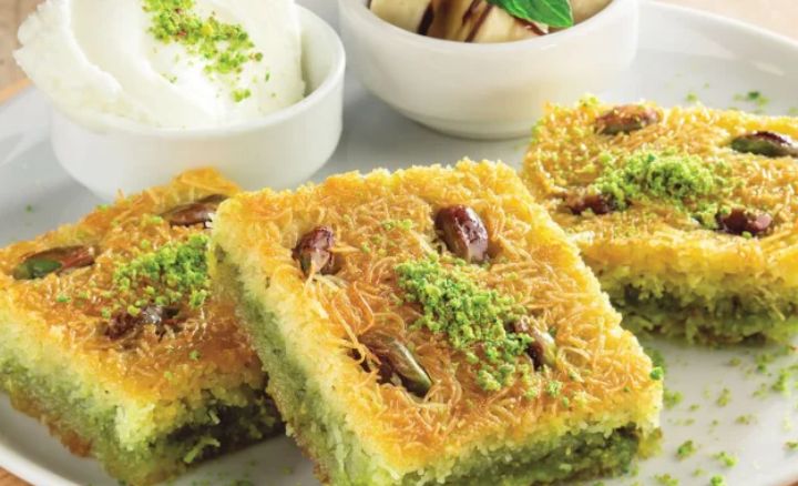 ঈদ আয়োজনে ঘরেই তৈরি করুন সুস্বাদু কুনাফা, জেনে নিন সহজ রেসিপি!