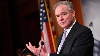 ইরান যুদ্ধ বিপজ্জনক, ট্রাম্পকে তীব্র আক্রমণ মার্কিন সিনেটরের