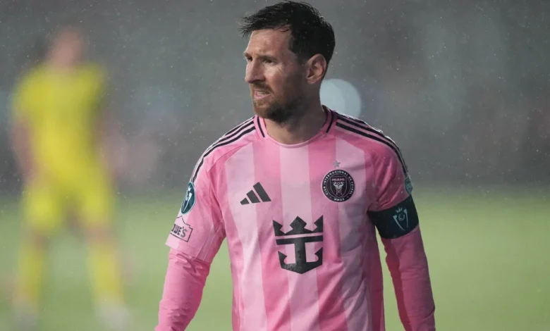 মেসির ৯০০ গোলের কীর্তি ম্লান: চ্যাম্পিয়নস কাপ থেকে ছিটকে গেল মিয়ামি