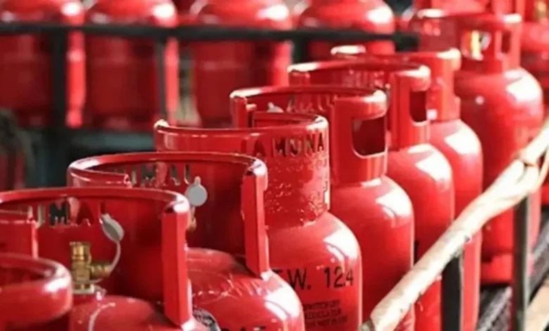 বেঙ্গালুরুর হোটেল সংকটে: মধ্যপ্রাচ্য যুদ্ধ পৌঁছালো ভারতের দুয়ারে?