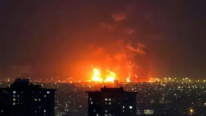 ইরান-ইসরাইল যুদ্ধে বিশ্ব অর্থনীতি ধ্বংসের পথে? যা বলছে আন্তর্জাতিক মহল