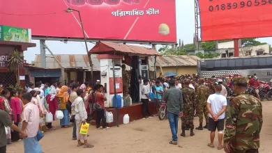 রাঙামাটিতে হঠাৎ সেনাবাহিনী! জ্বালানি তেলের লাইনে যা ঘটল…