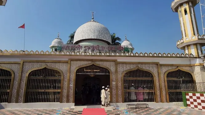 ৩০ গ্রামে হঠাৎ ঈদ! জানলে অবাক হবেন আসল কারণ…