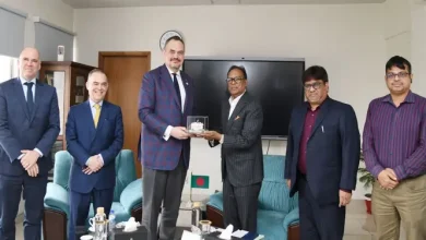 যুক্তরাষ্ট্রের দূতকে নিয়ে যা বললেন মন্ত্রী? তোলপাড় সর্বত্র!