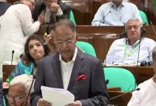 সীমান্ত দিয়ে পাচার হচ্ছে জ্বালানি তেল! জাতীয় সংসদে চাঞ্চল্যকর তথ্য ফাঁস