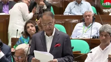 সীমান্ত দিয়ে পাচার হচ্ছে জ্বালানি তেল! জাতীয় সংসদে চাঞ্চল্যকর তথ্য ফাঁস