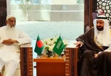 হঠাৎ মদিনায় যা ঘটল! সৌদি-বাংলাদেশ বৈঠকে হজ যাত্রীদের ভাগ্য নির্ধারণ?