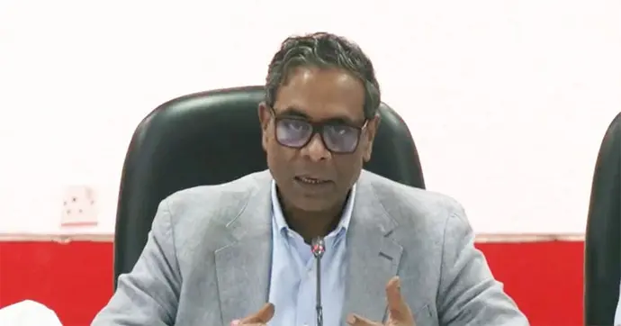 ভুয়া ডাক্তার তৈরির কারখানা বন্ধের হুঁশিয়ারি, স্বাস্থ্য প্রতিমন্ত্রী যা বললেন!