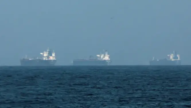 ইরানের সবুজ সংকেতে খুললো হরমুজ প্রণালি, পাকিস্তানের জন্য আসছে বড় খবর!