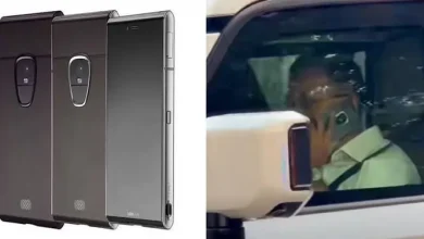 প্রধানমন্ত্রীর হাতে সেই বিশেষ ফোন: নিরাপত্তার গোপন রহস্য!