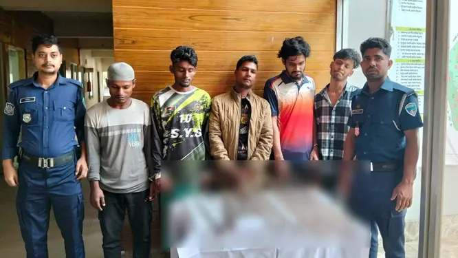 আনোয়ারায় ডাকাতির ছক: গভীর রাতে আটক ৫