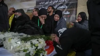 গাজার পর এবার লেবাননে যা ঘটল… নিহত সাংবাদিকের শেষ বিদায়ে থামল শহর