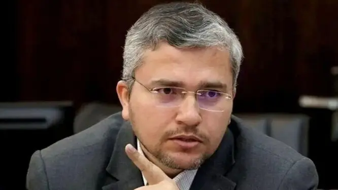 ইরানের দ্বীপে হামলা হলে বিশ্ব কাঁপবে! কঠোর হুঁশিয়ারি