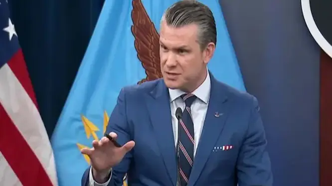 ইরানের হামলা চালানোর ক্ষমতা এখনও আছে! মার্কিন মন্ত্রীর কথায় তোলপাড়