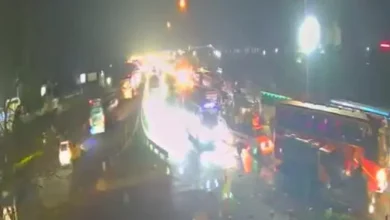 ঈদের পর যমুনা সেতুতে যা ঘটল, আটকে পড়া যাত্রীদের কথা ভাবলে অবাক হবেন!