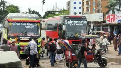 ঈদ শেষে বাড়ি ফেরা যাত্রীদের চোখে জল! দ্বিগুণ ভাড়া আদায়ে দিশেহারা