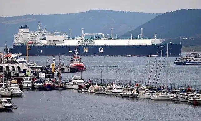 মধ্যপ্রাচ্যে নতুন উত্তেজনায় ইউরোপে গ্যাসের দাম বাড়লো ৩০%!