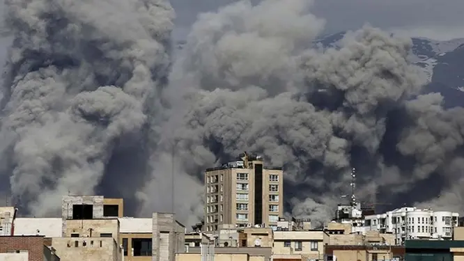 ইরানের জেনারেলের মৃত্যুতে বিশ্বজুড়ে তোলপাড়: কে এই খলনায়ক?