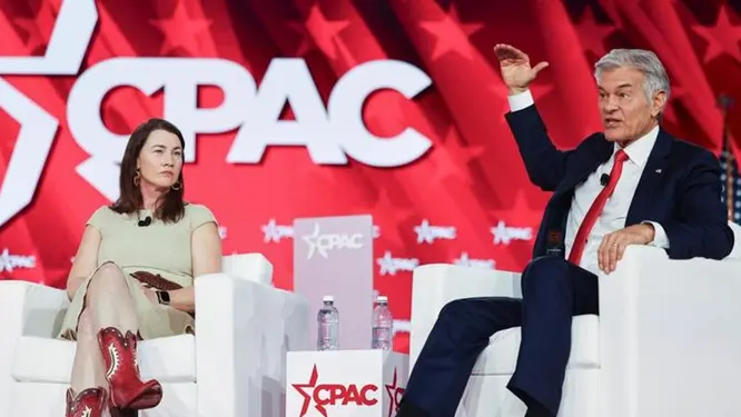 আমেরিকায় ট্রাম্পের যুদ্ধনীতি নিয়ে তরুণ-প্রবীণদের মধ্যে তুঘলকি কাণ্ড! জানেন কি?