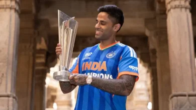 পড়াশোনা ছেড়ে ক্রিকেট, বিশ্ব রেকর্ড বুকে সূর্যকুমার