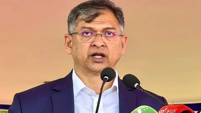 ১৩৩ অধ্যাদেশ নিয়ে রাতে চূড়ান্ত সিদ্ধান্ত? যা ঘটছে संसद-এ