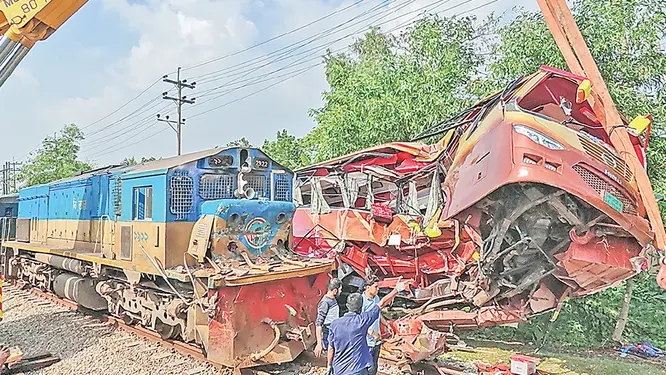 একই মহাসড়কে মৃত্যুর মিছিল! ঈদে যা ঘটল তা জানলে চমকে যাবেন