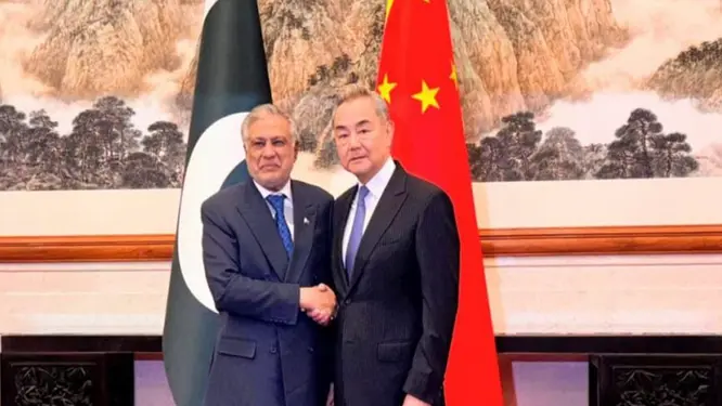 ইরান-ইসরাইল যুদ্ধ নিয়ে বিশ্ব কাঁপানো ঘোষণা! কী আছে এই ৫ দফায়?