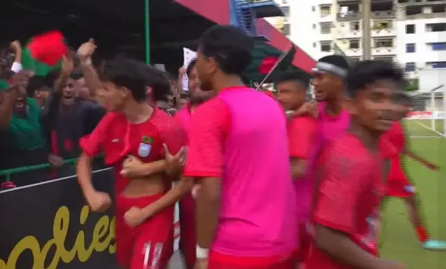 শেষ বলে যা ঘটল! প্রথমার্ধেই ভারতকে চেপে ধরল বাংলাদেশ