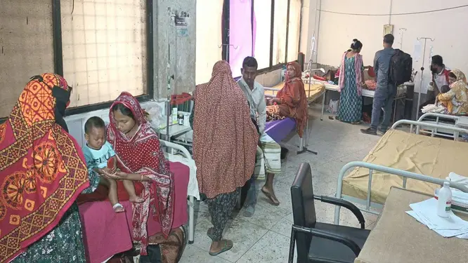 রংপুরে হামের প্রকোপে আতঙ্কিত মানুষ, হাসপাতালে উপচেপড়া ভিড়!