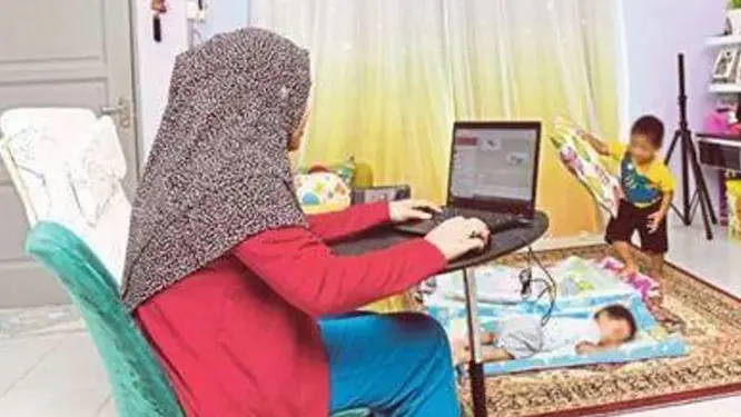 জ্বালানি সংকটে কাঁপছে মালয়েশিয়া! হঠাৎ এই নিয়ম চালু, জানলে চমকে যাবেন!