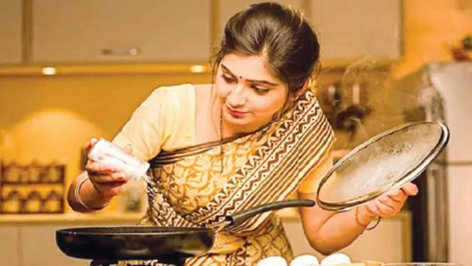 ঈদের পর হঠাৎ বদলে যাওয়া নারীর জীবন! যা ঘটছে জানলে চমকে যাবেন