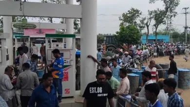 সীমান্তে মিলল বিপুল তেল: ভারতে পাচারকালে আটক, তোলপাড়!