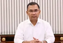 প্রধানমন্ত্রীর সঙ্গে জেলা প্রশাসকদের গোপন বৈঠক! যা ঘটল রাতে