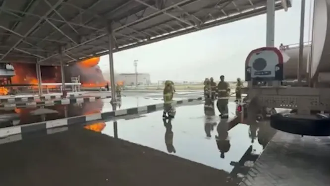 কুয়েতে দাউদাউ আগুন! আন্তর্জাতিক বিমানবন্দরে ফের ইরানের বিধ্বংসী হামলা