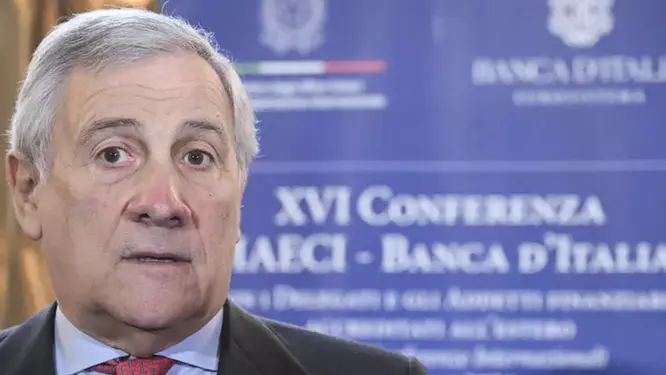 হরমুজ প্রণালীতে মানবিক করিডোর: কী ঘটতে চলেছে বিশ্বজুড়ে?