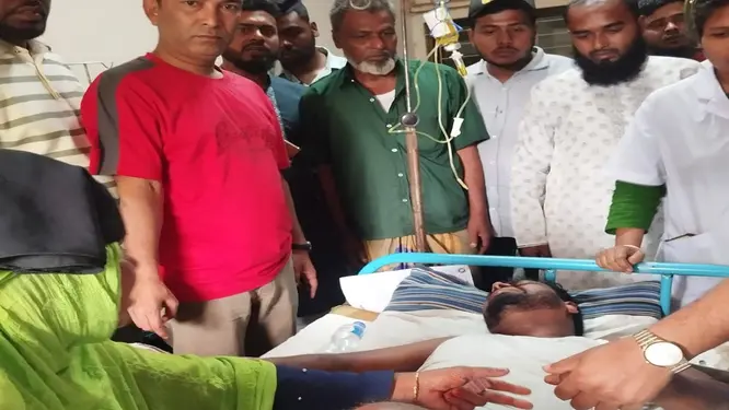 চাঁদা না দেওয়ায় যুবদল নেতাকে তুলে নিয়ে প্রকাশ্যেই হাত-পা ভাঙলেন বিএনপি নেতা!