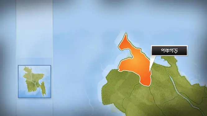 দেবীগঞ্জে যা ঘটল রাতে… ট্রাক্টর-ইজিবাইকের সংঘর্ষে মাদ্রাসাছাত্রের নিথর দেহ পড়ে রইল রাস্তায়!