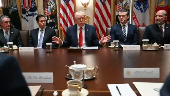 ইরানের বিরুদ্ধে যুক্তরাষ্ট্রের নতুন চাল! যা দেখে হতবাক বিশ্ব!