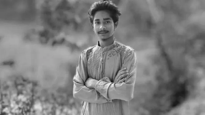 ভাইরাল হলো দুই কিশোরের ঝুলন্ত ও ভাসমান লাশ! এলাকায় চাঞ্চল‍্য