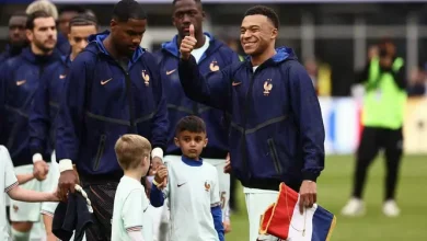 ates.. শীর্ষস্থান হারালো বিশ্ব চ্যাম্পিয়নরা!