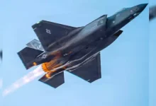 ইরানের চাঞ্চল্যকর দাবি! আকাশ থেকে ঝরল মার্কিন যুদ্ধবিমান, পাইলটের কী হলো?